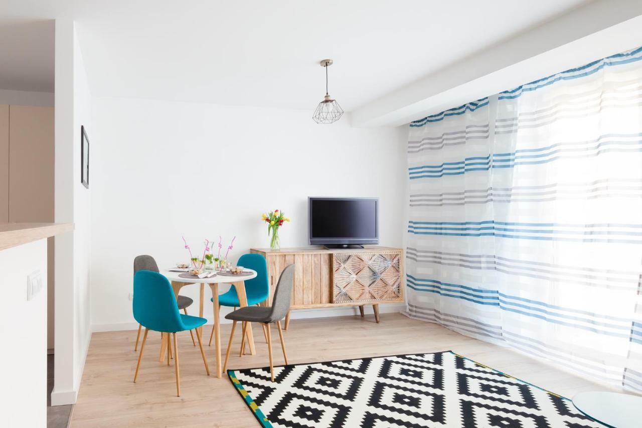 Raval Apartments - Light Blue Реваль Экстерьер фото